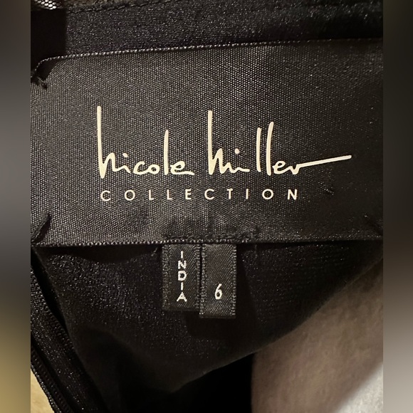 Nicole Miller Black & Gold Brocade Dress Size 6 - Picture 3 of 6